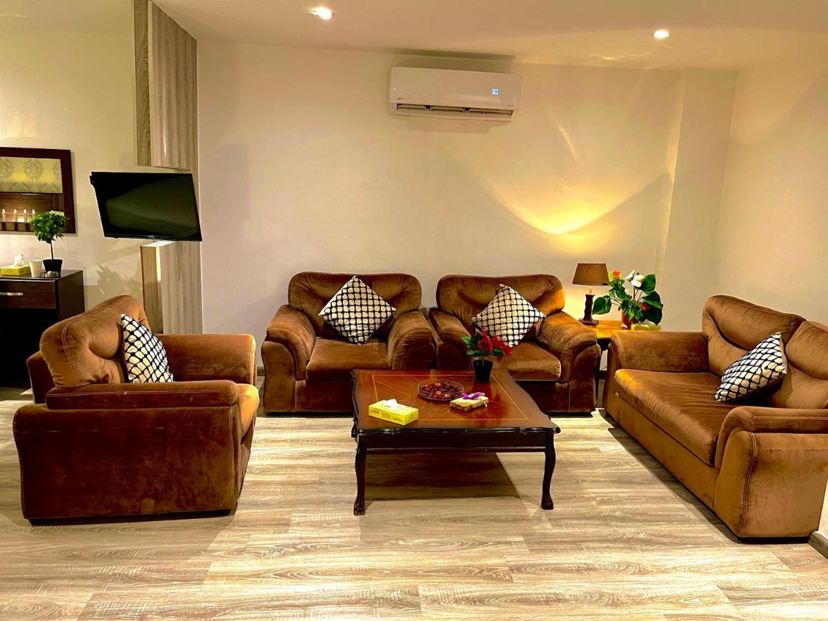 Al Joude Hotel Irbid Exteriör bild