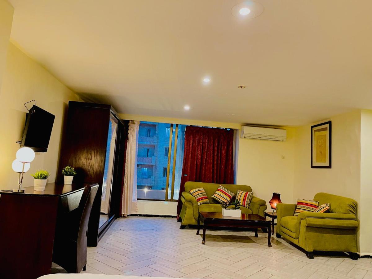 Al Joude Hotel Irbid Exteriör bild